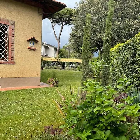 Villa Hermitage A *